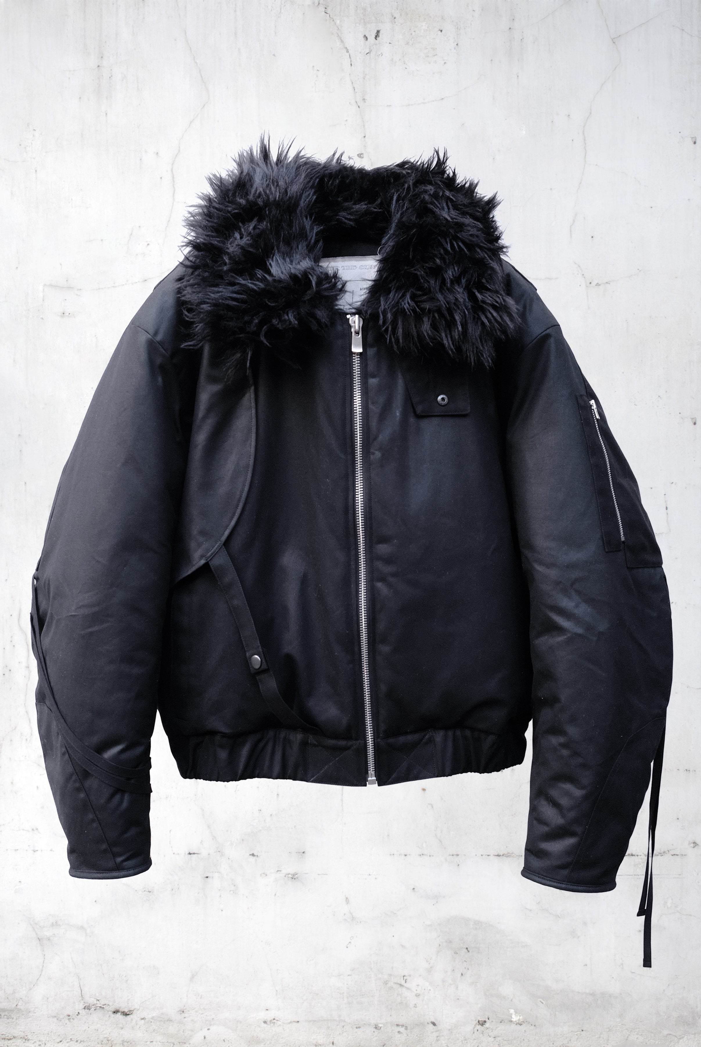 FAUX FUR PRINTED BOMBER