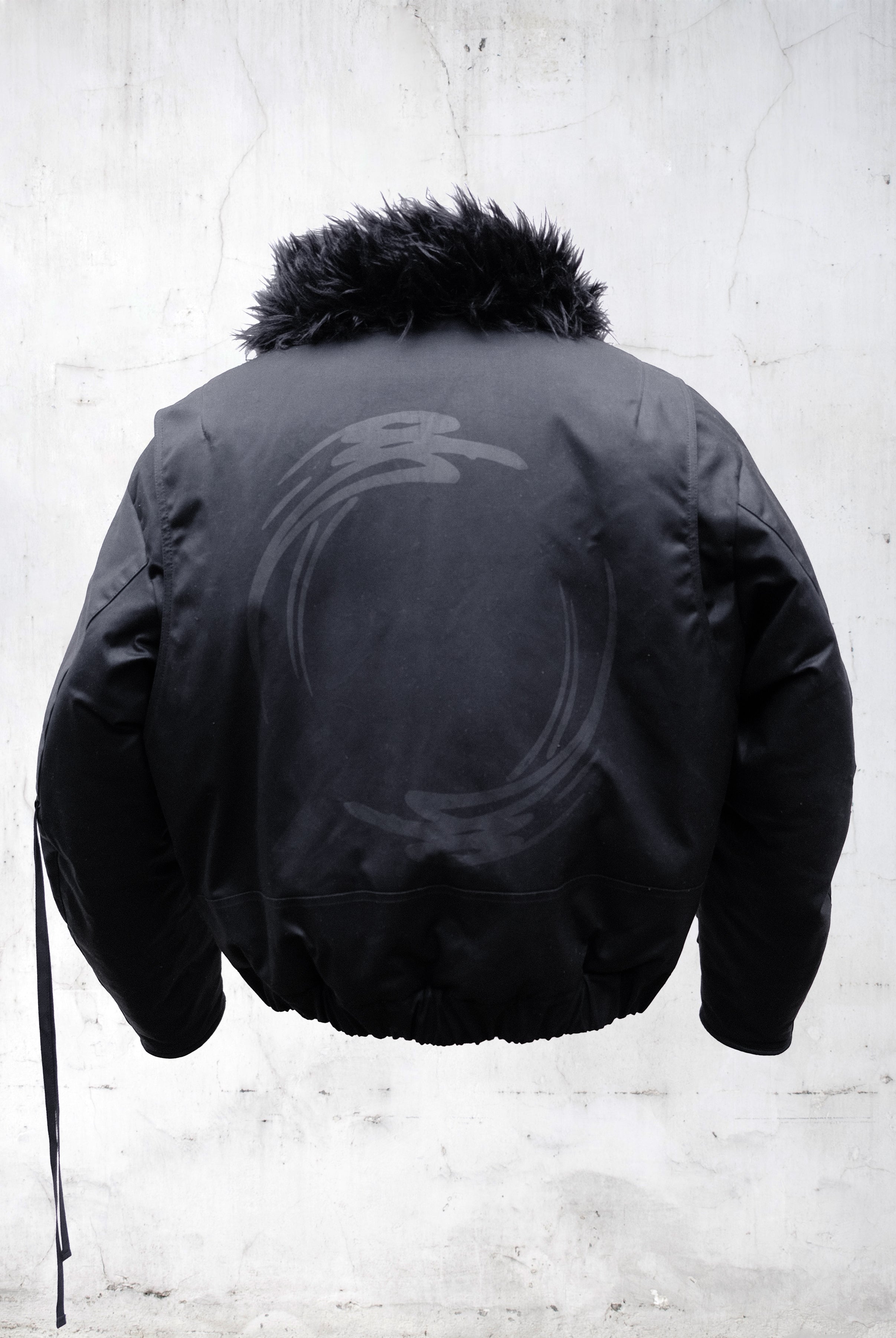 FAUX FUR PRINTED BOMBER